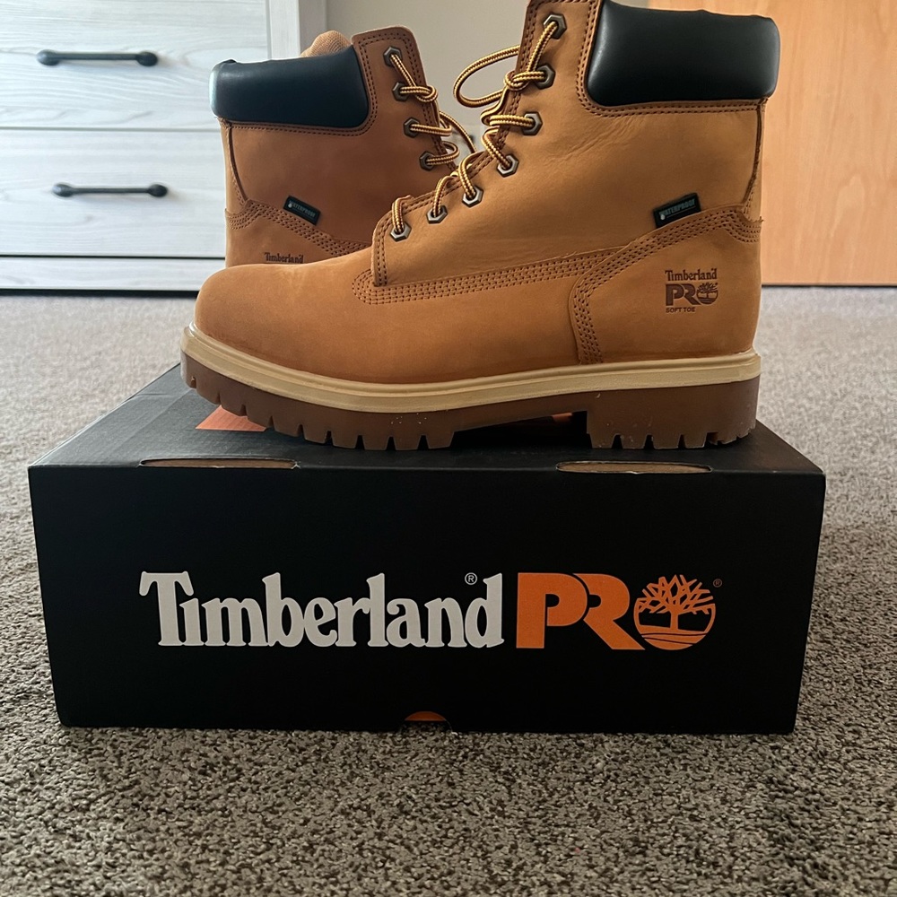Brand new Timberlands. Men size 10.5